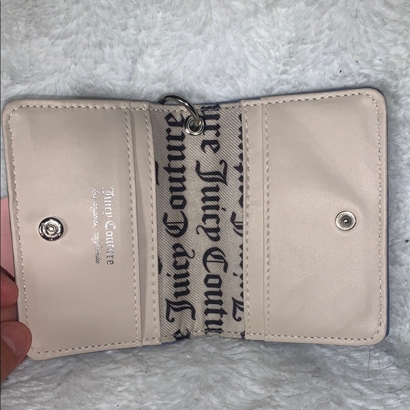 Juicy Couture Lavender Wallet with Heart Detail - Picture 7 of 8